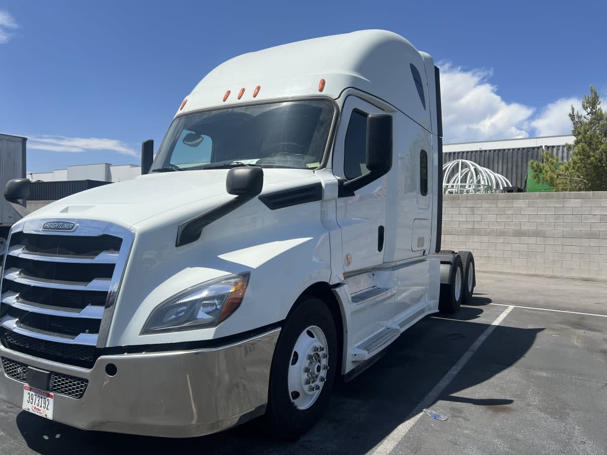 2020 Freightliner/Mercedes NEW CASCADIA PX12664 884737 2020 Freightliner/Mercedes NEW CASCADIA PX12664 884737