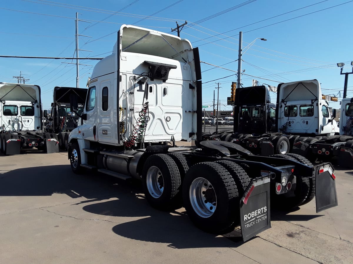 2020 Freightliner/Mercedes CASCADIA 125 884741
