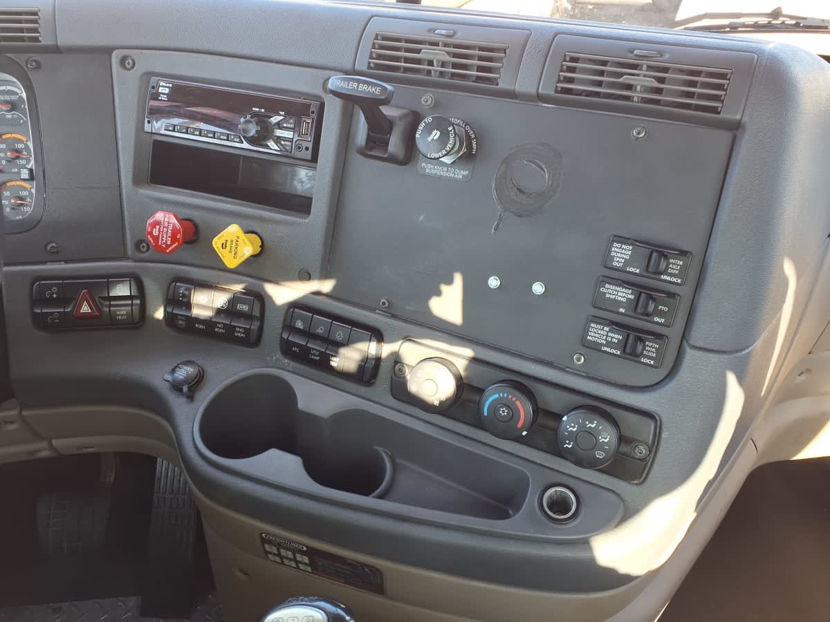 2020 Freightliner/Mercedes CASCADIA 125 884767