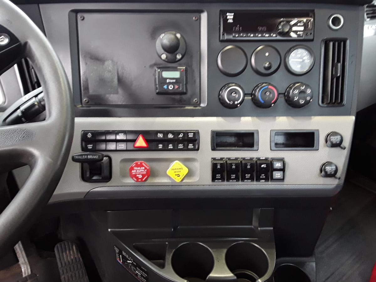 2019 Freightliner/Mercedes NEW CASCADIA PX12664 884787