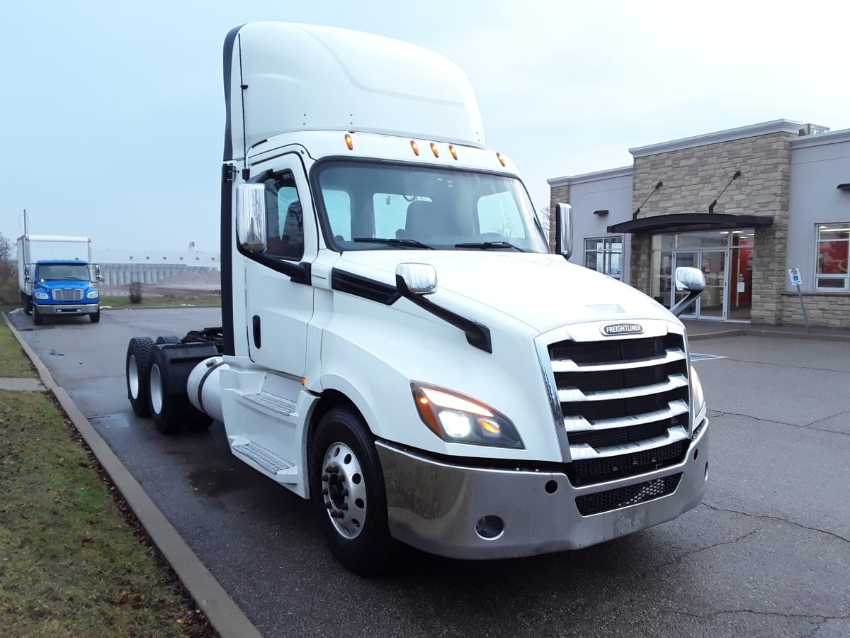2019 Freightliner/Mercedes NEW CASCADIA PX12664 884787