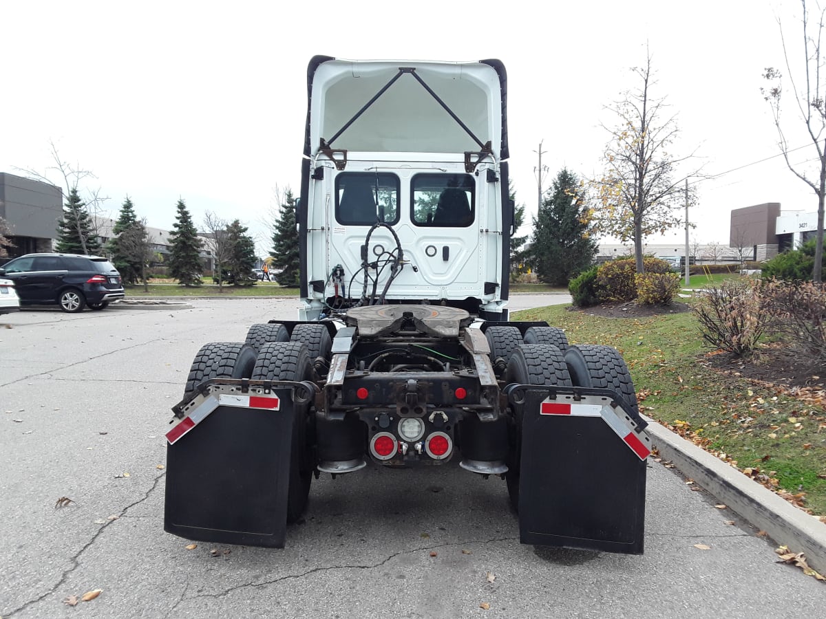 2019 Freightliner/Mercedes NEW CASCADIA PX12664 884789