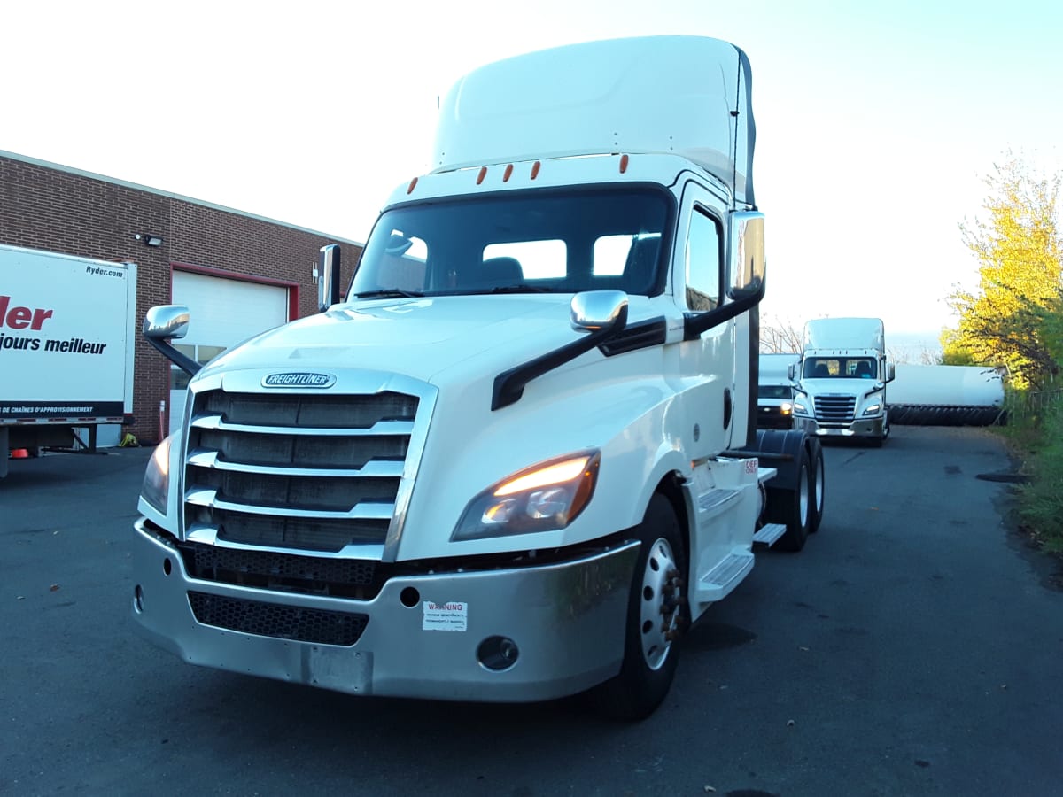 2019 Freightliner/Mercedes NEW CASCADIA PX12664 884852