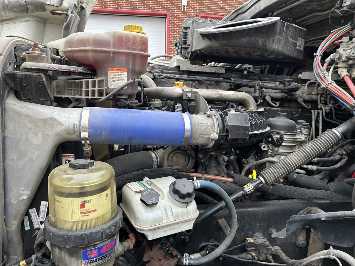 2019 Freightliner/Mercedes NEW CASCADIA PX12664 884854