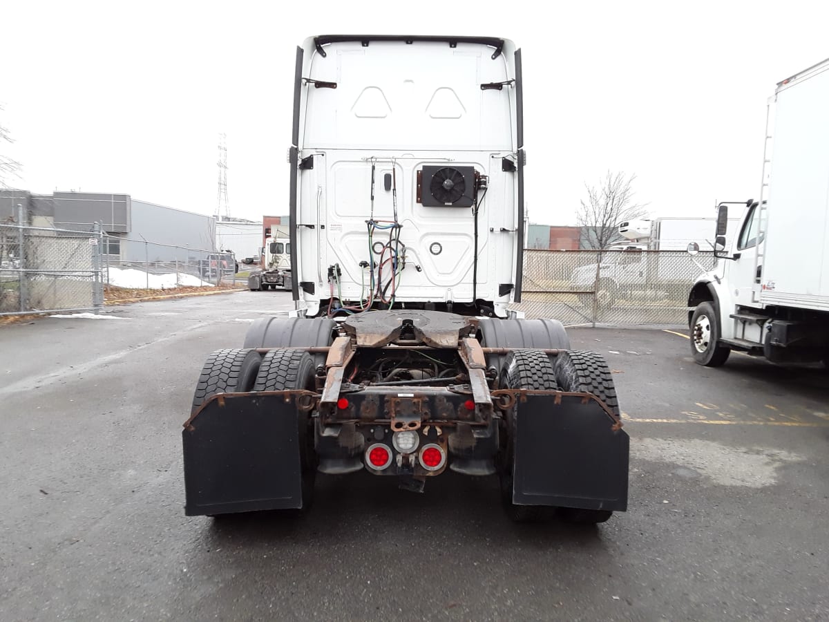 2019 Freightliner/Mercedes NEW CASCADIA PX12664 884855