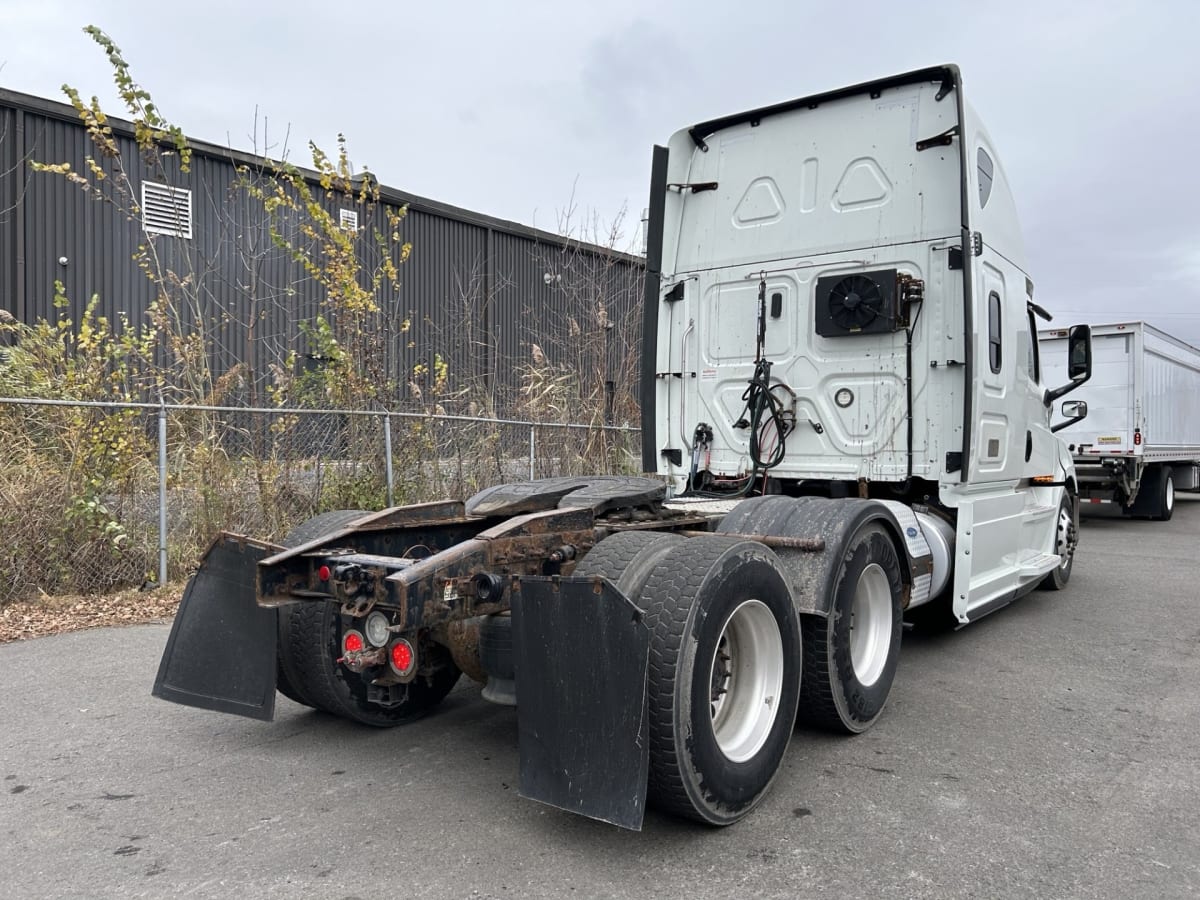 2019 Freightliner/Mercedes NEW CASCADIA PX12664 884856