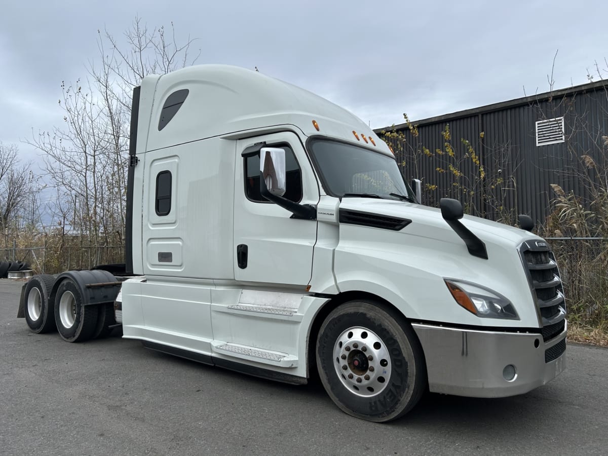 2019 Freightliner/Mercedes NEW CASCADIA PX12664 884856