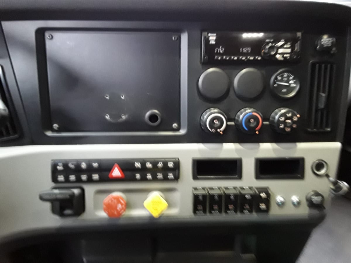 2019 Freightliner/Mercedes NEW CASCADIA PX12664 884857