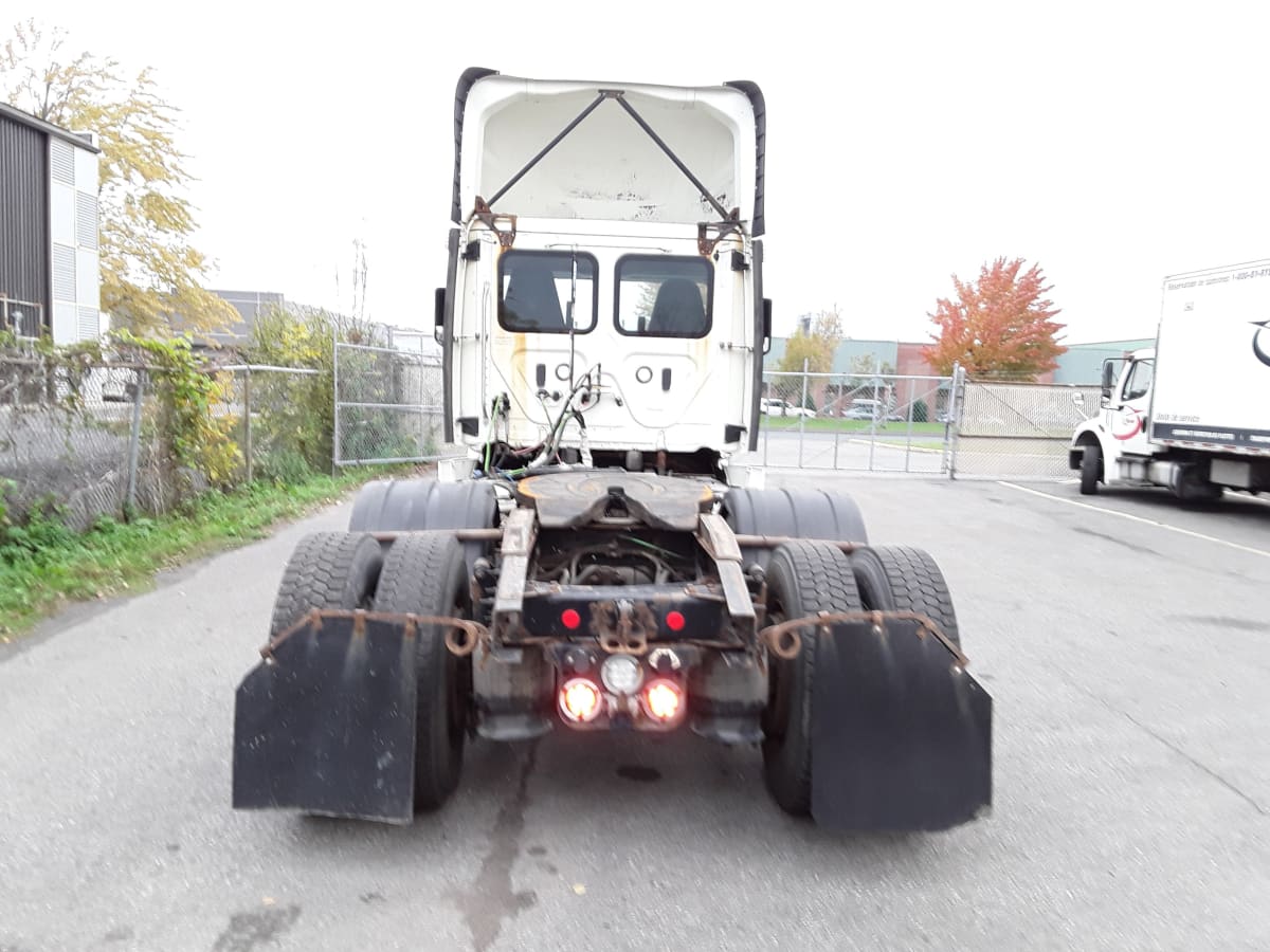 2019 Freightliner/Mercedes NEW CASCADIA PX12664 884865