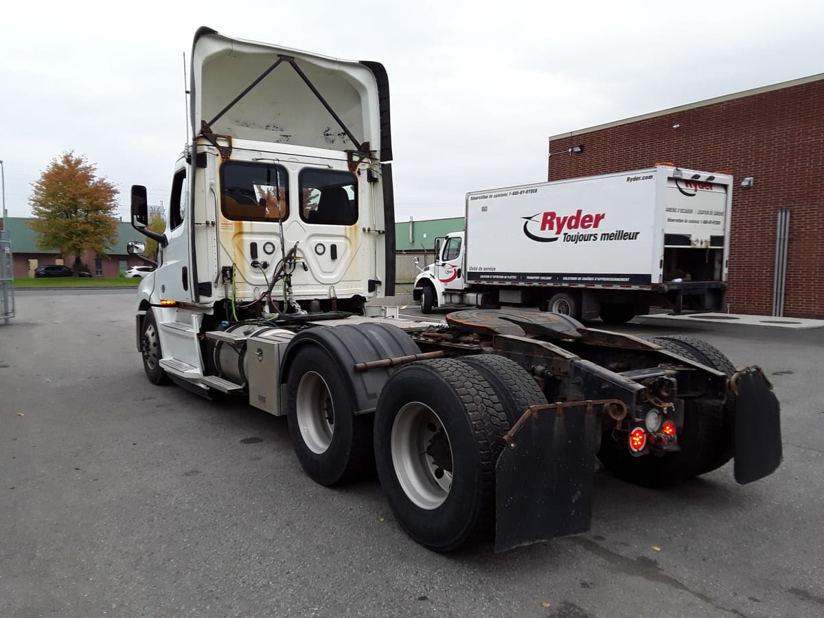 2019 Freightliner/Mercedes NEW CASCADIA PX12664 884865