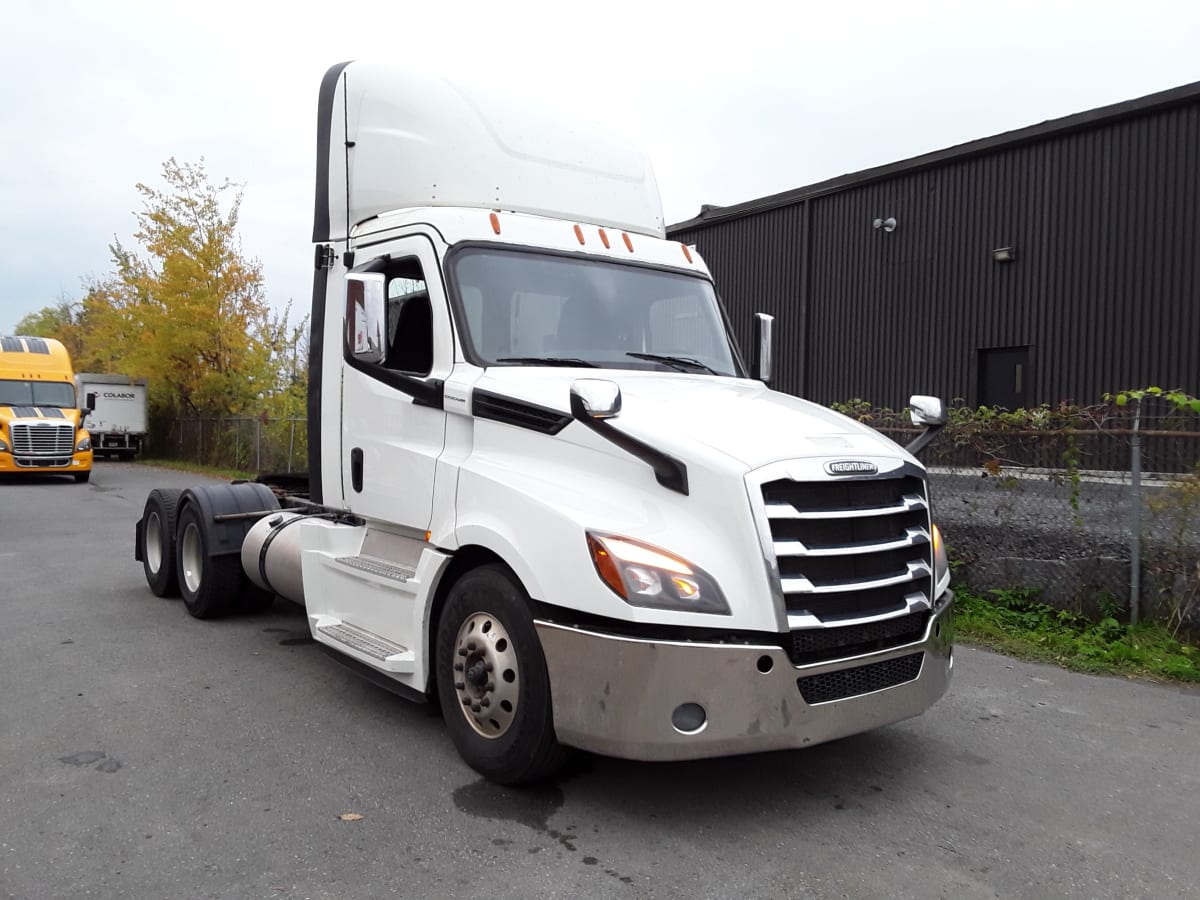2019 Freightliner/Mercedes NEW CASCADIA PX12664 884865