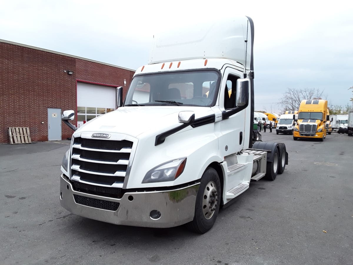 2019 Freightliner/Mercedes NEW CASCADIA PX12664 884865