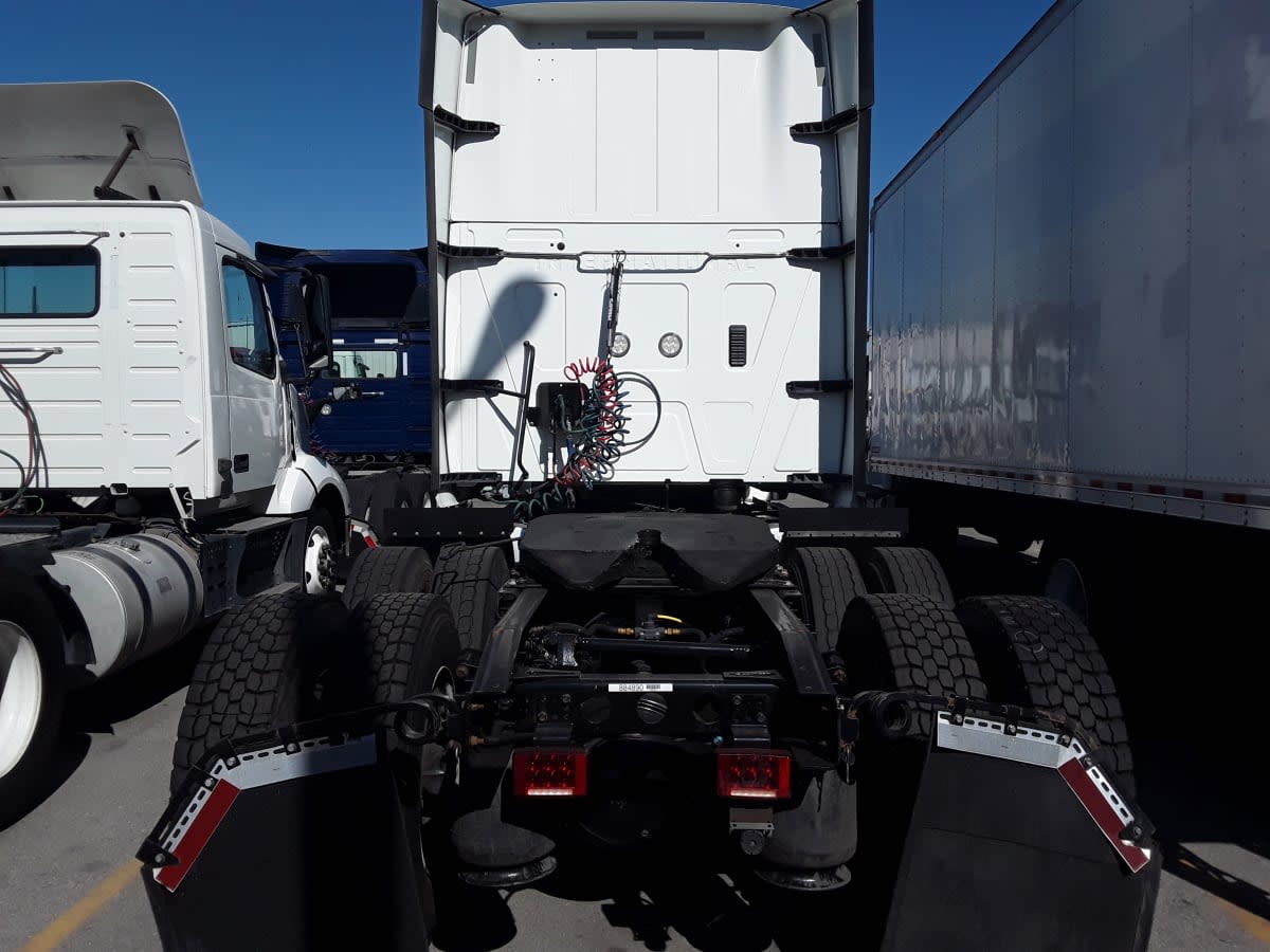 2019 Navistar International LT625 SLPR CAB 884890