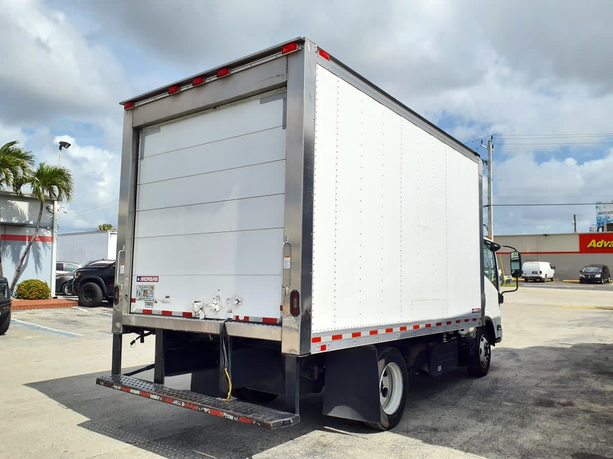 2019 Isuzu NPR 884896