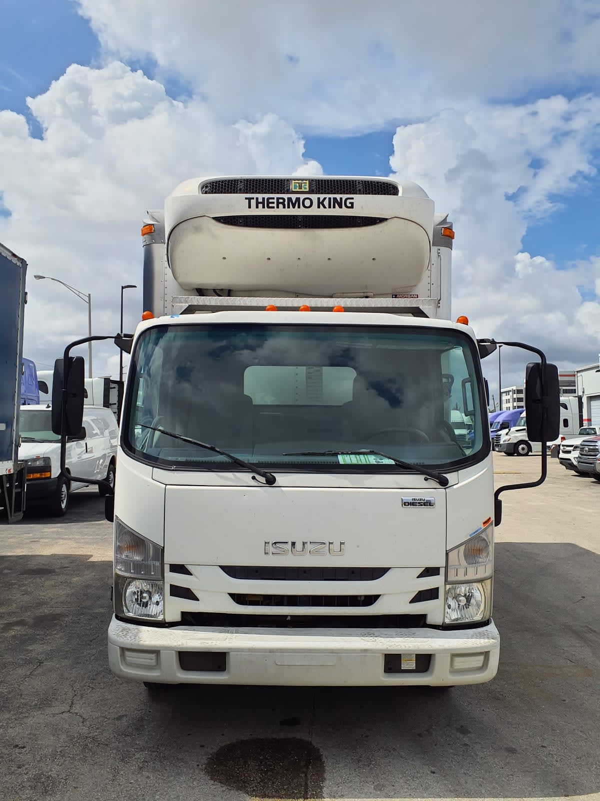 2019 Isuzu NPR 884896