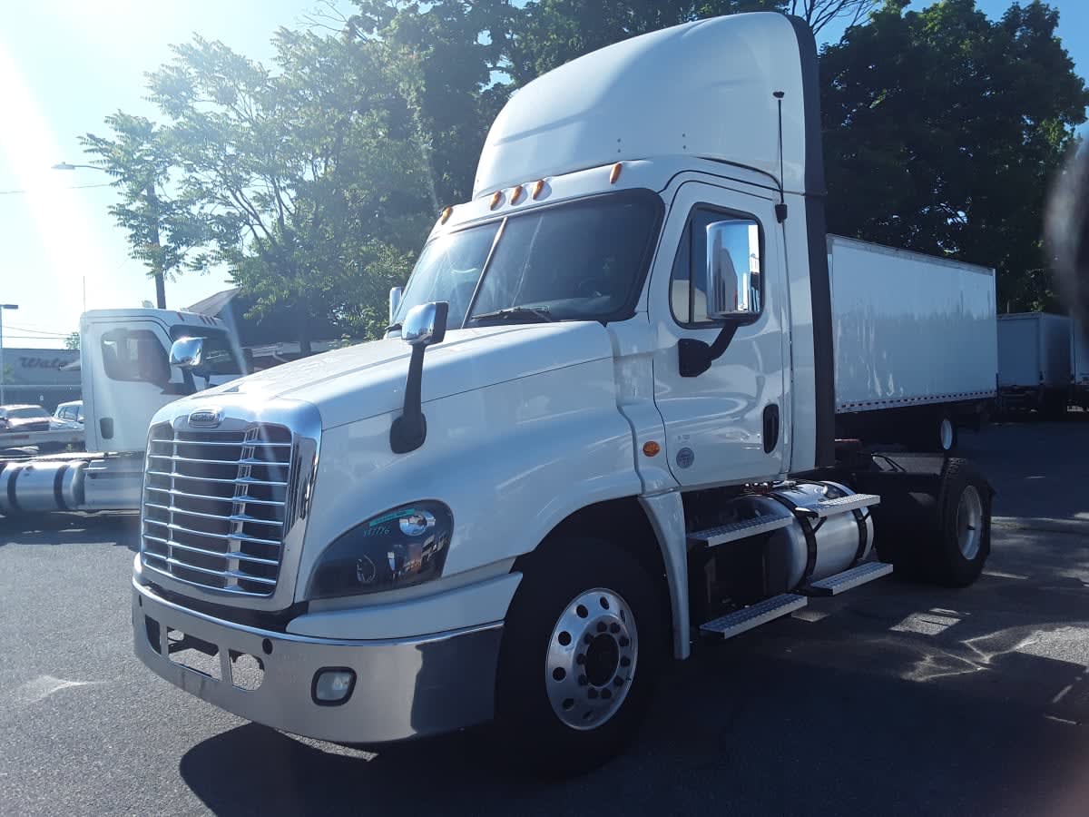 2020 Freightliner/Mercedes CASCADIA 125 884946