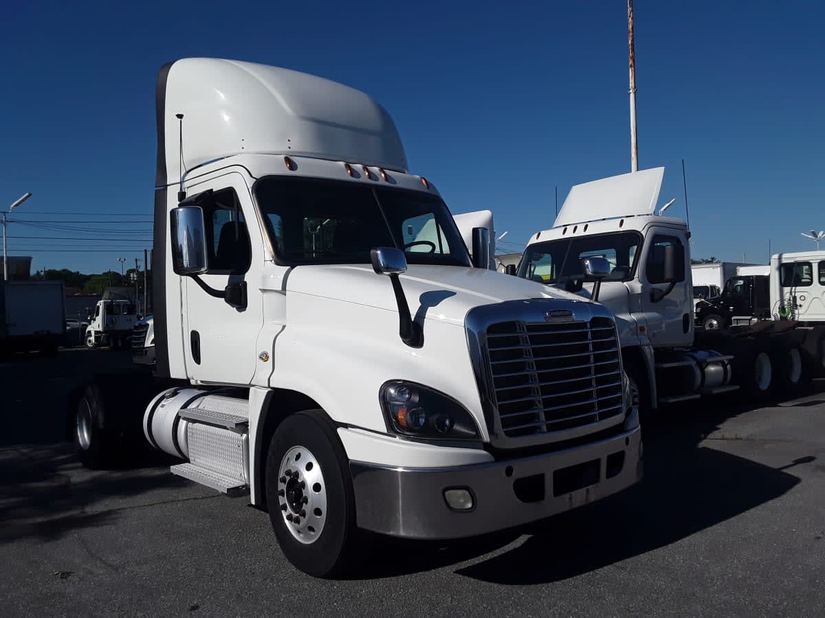 2020 Freightliner/Mercedes CASCADIA 125 884946