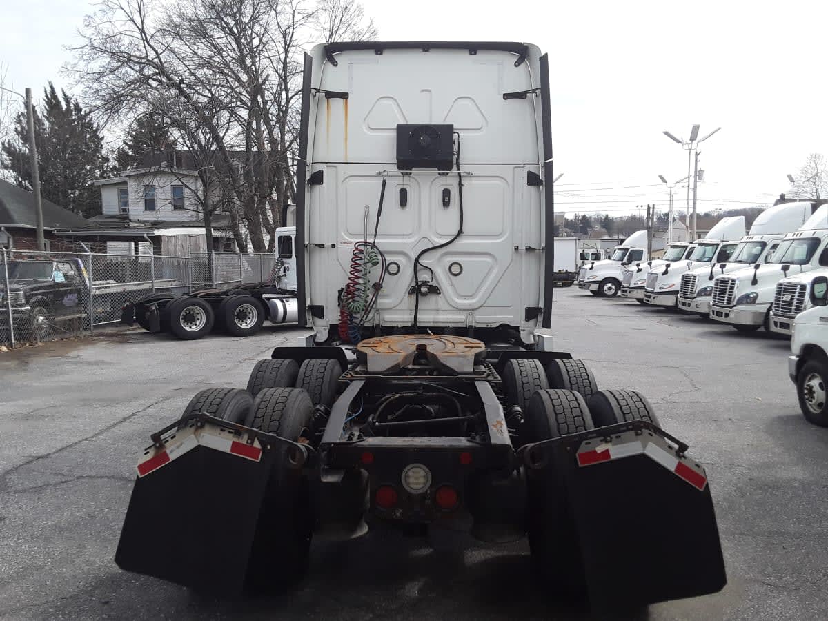 2020 Freightliner/Mercedes NEW CASCADIA PX12664 884964