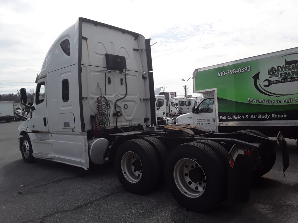 2020 Freightliner/Mercedes NEW CASCADIA PX12664 884964