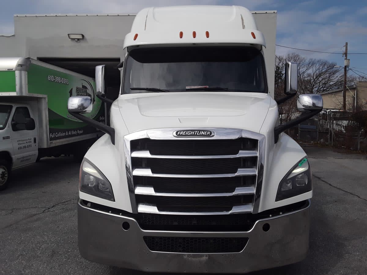 2020 Freightliner/Mercedes NEW CASCADIA PX12664 884964