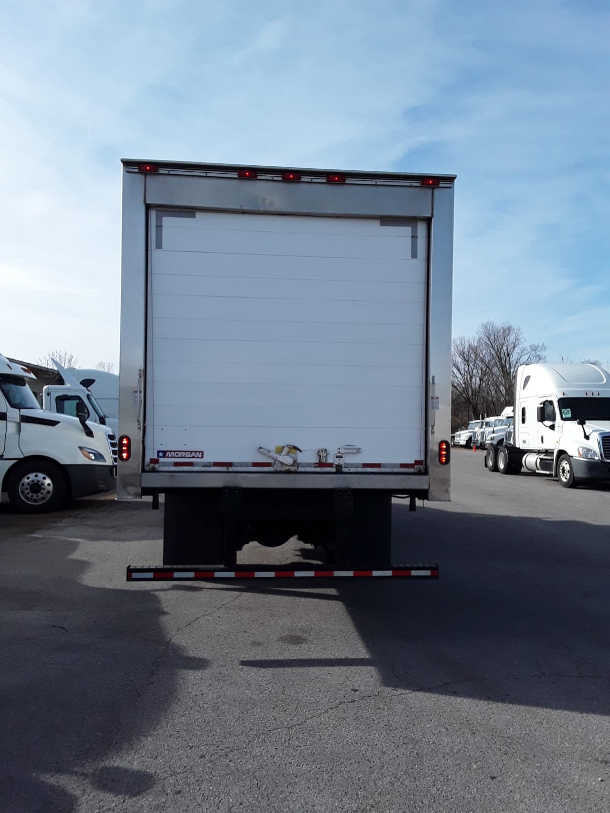 2019 Freightliner/Mercedes M2 106 884997