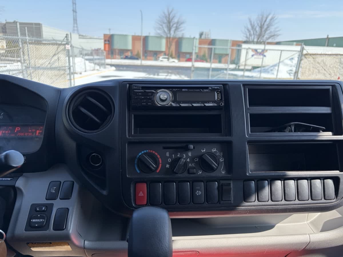 2019 Hino HINO 195 885289