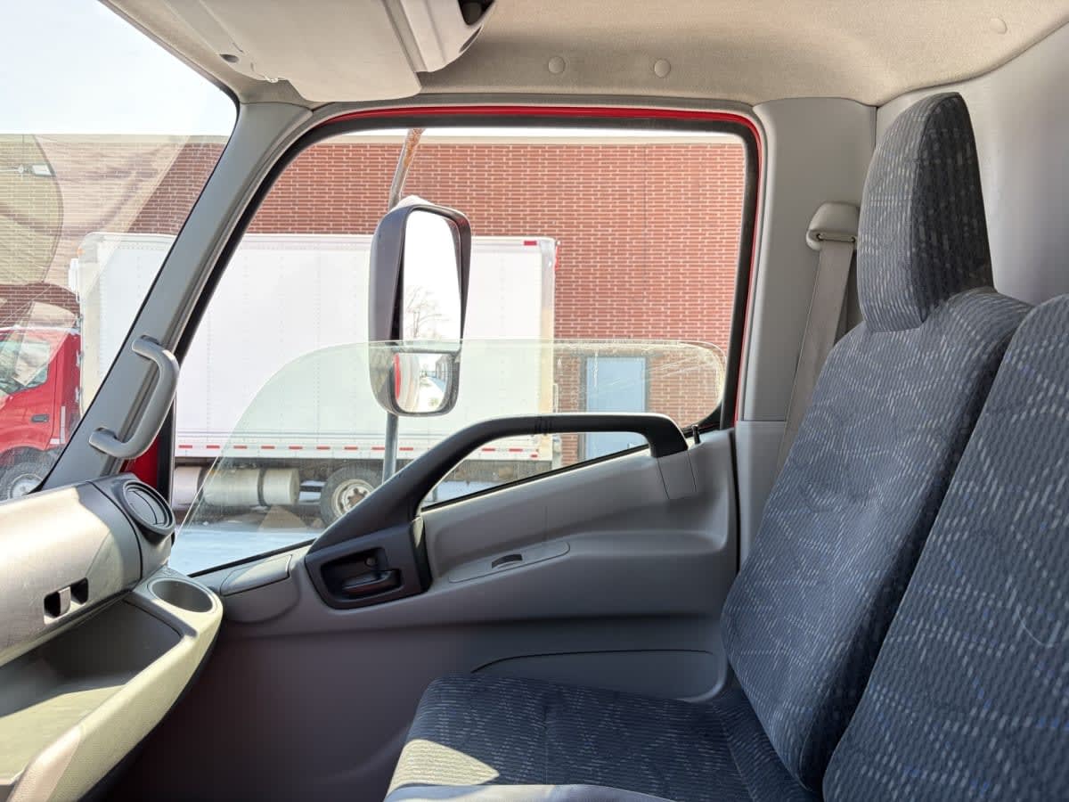 2019 Hino HINO 195 885289