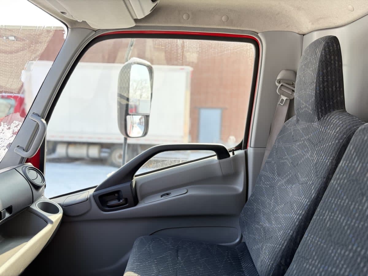 2019 Hino HINO 195 885290