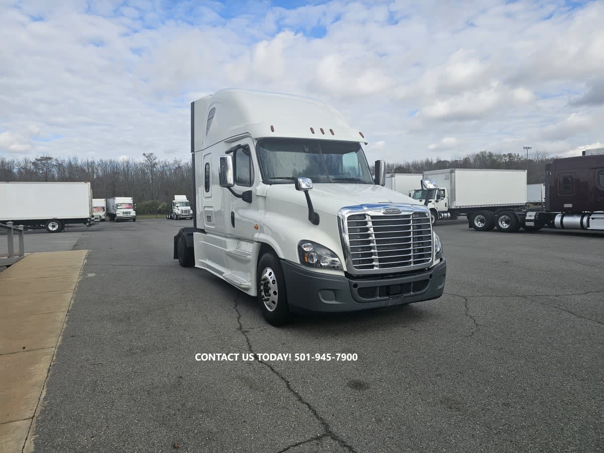 2020 Freightliner - image 3