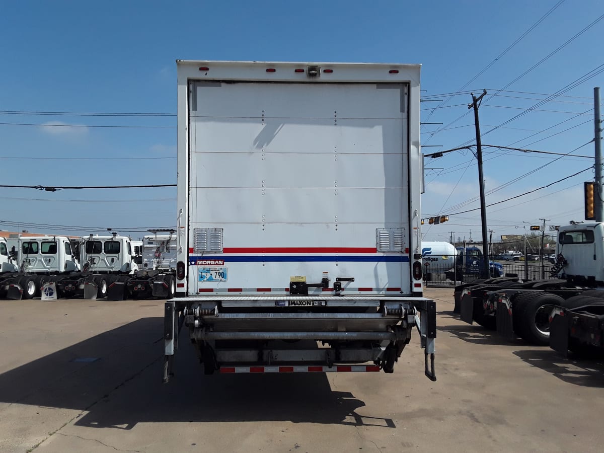 2020 Freightliner/Mercedes M2 106 885336