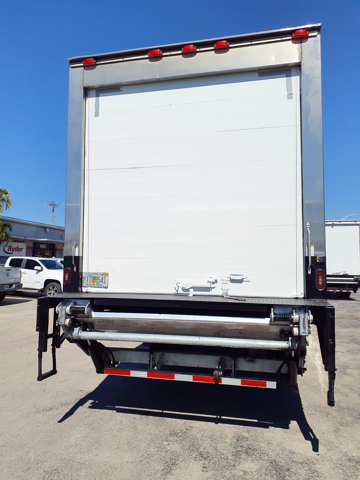 2019 Freightliner/Mercedes M2 106 885350