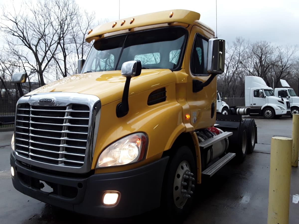 2020 Freightliner/Mercedes CASCADIA 113 885376