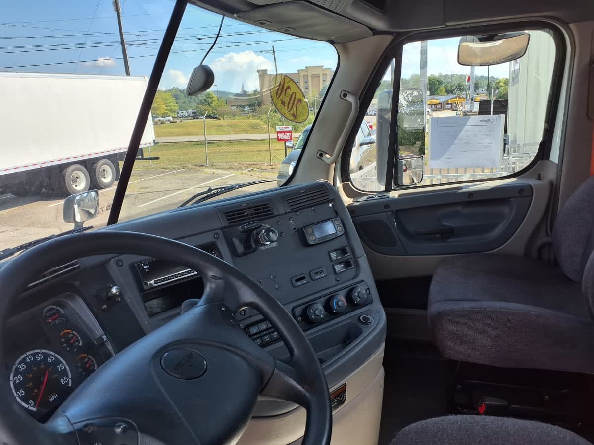 2020 Freightliner/Mercedes CASCADIA 125 885381