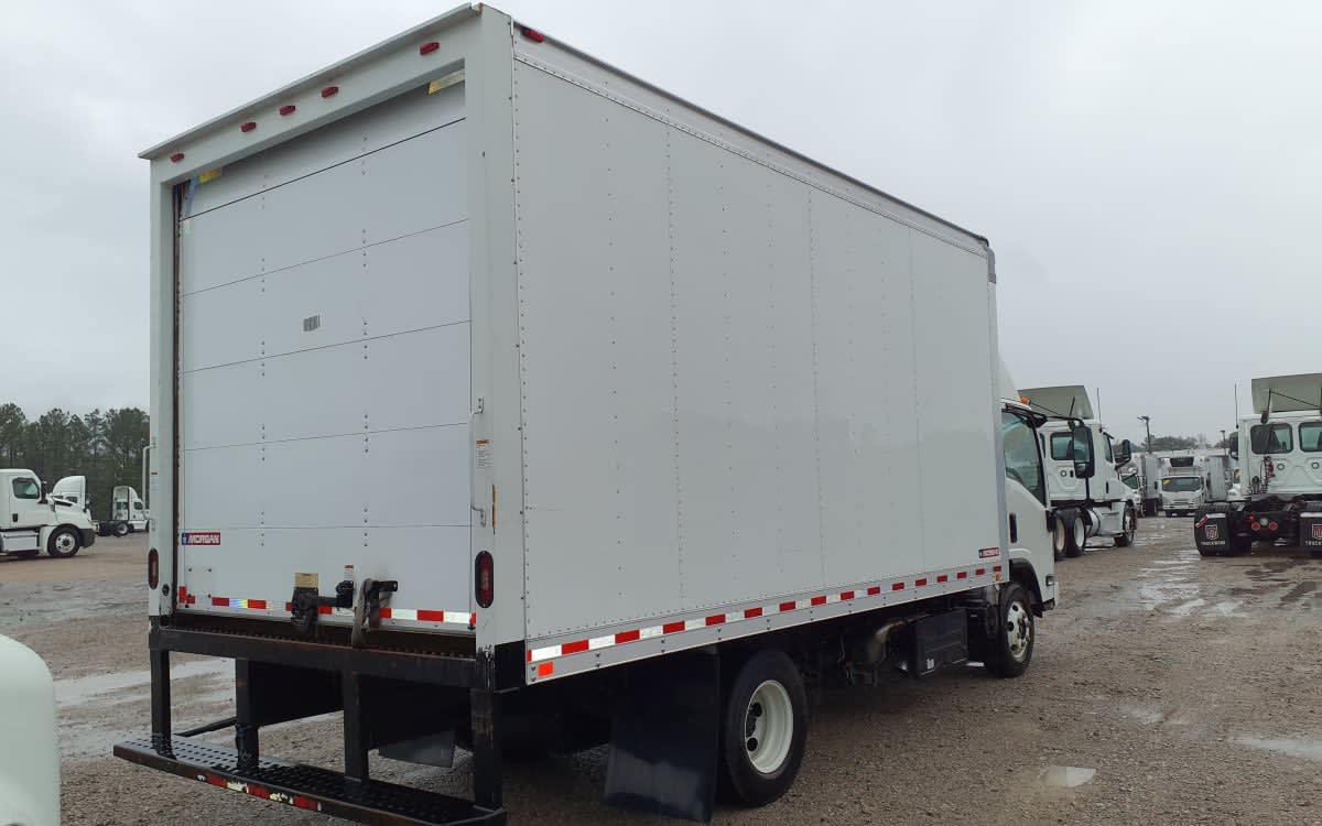 2019 Isuzu NPR 885394