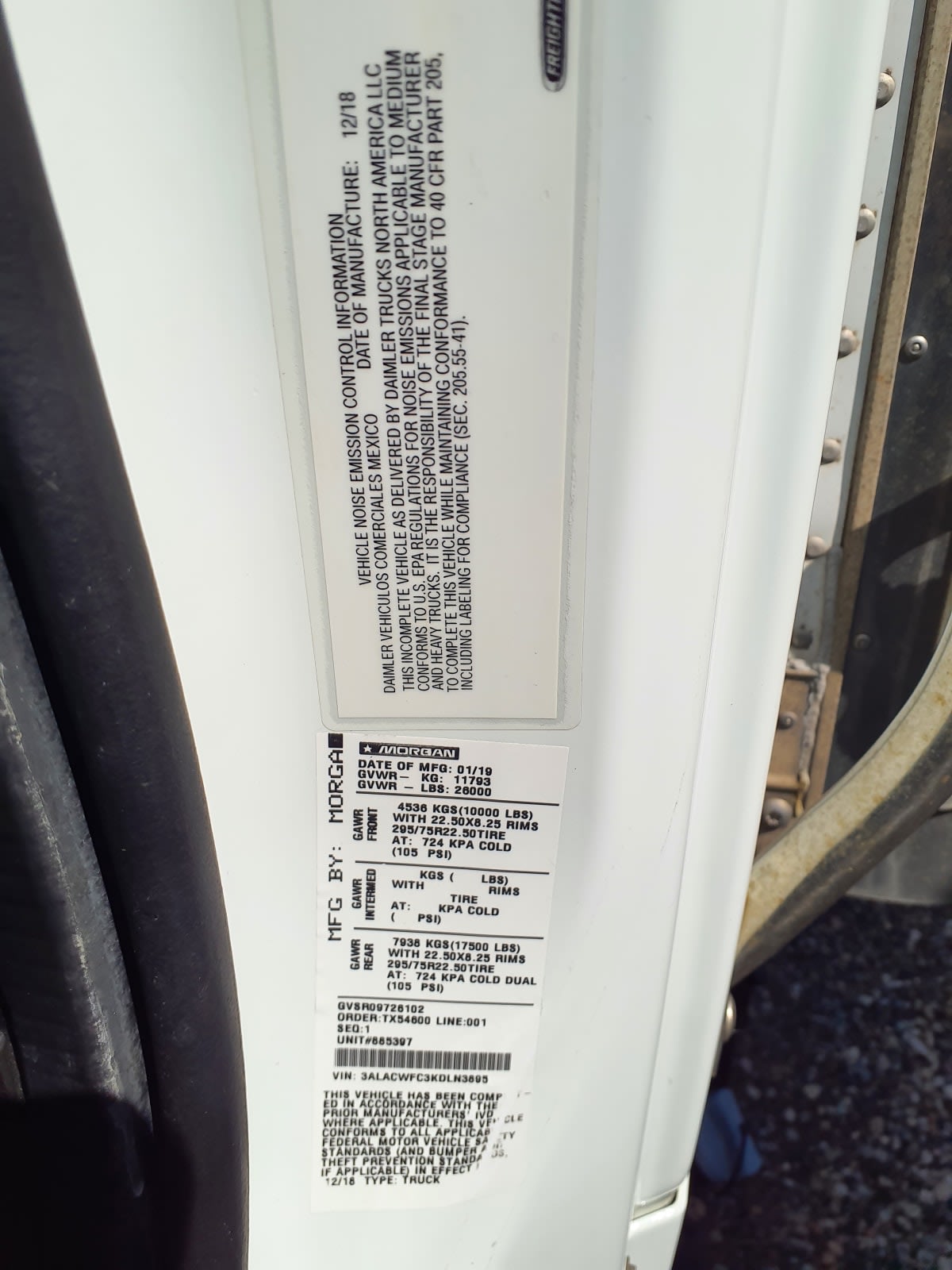 2019 Freightliner M2 106 - image 15