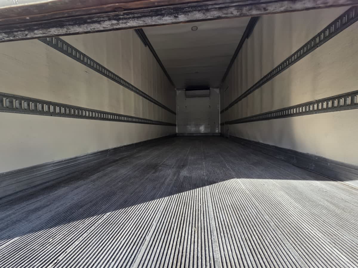 2019 International 4300 - image 9