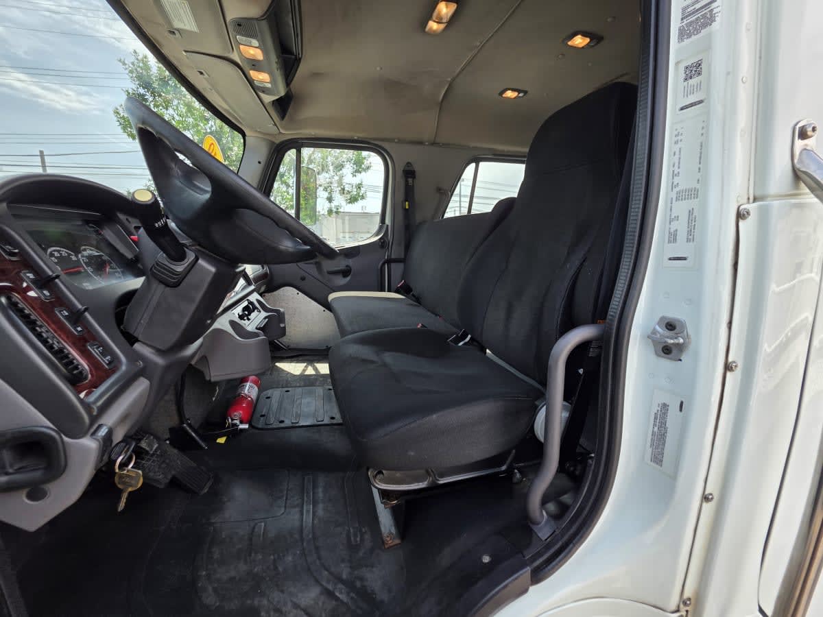 2019 Freightliner/Mercedes M2 106 885780
