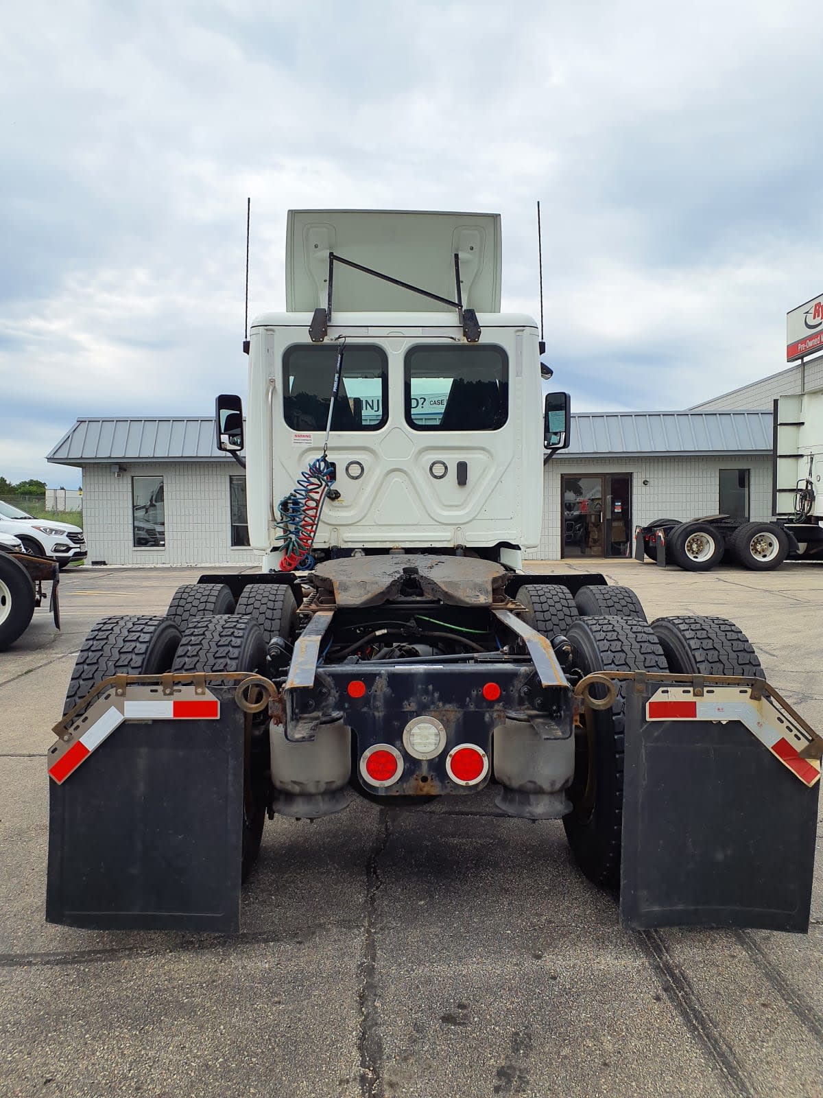 2020 Freightliner Cascadia in Oak Creek, WI — photo 5