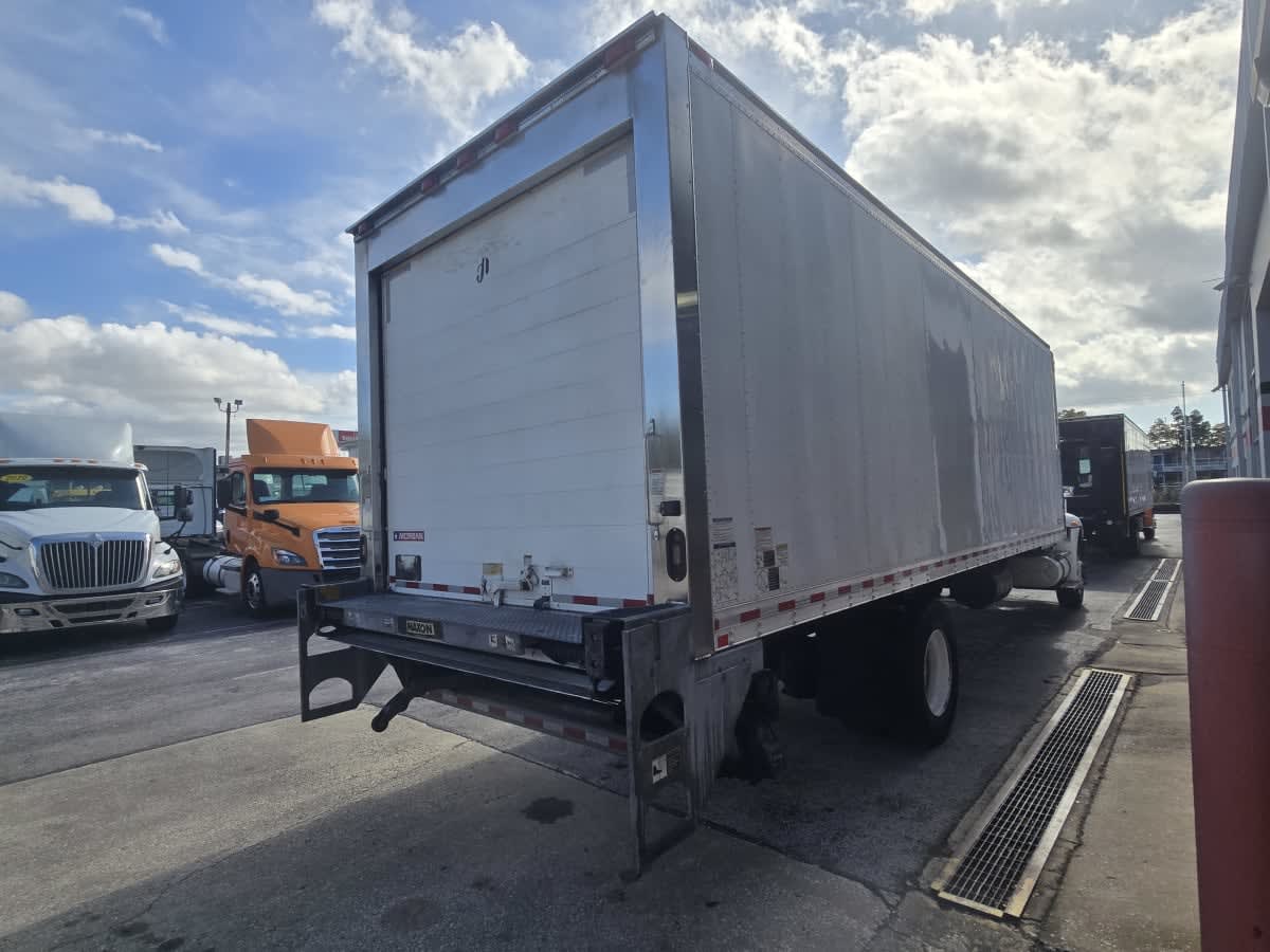 2019 Navistar International 4300 886244
