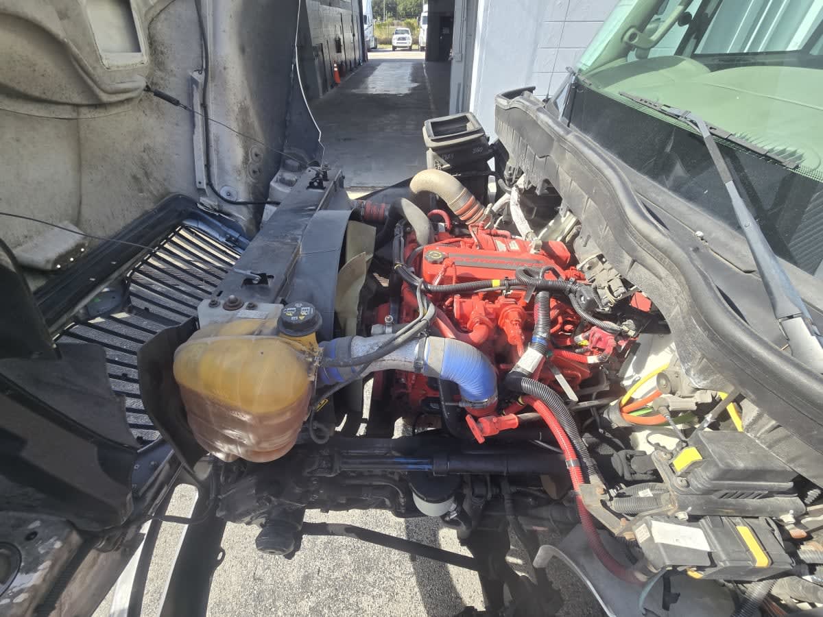 2019 Navistar International 4300 886244