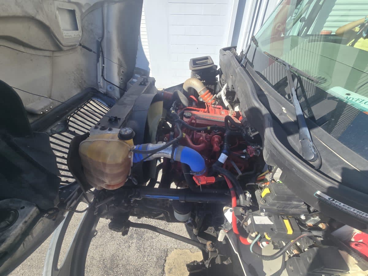 2019 Navistar International 4300 886245