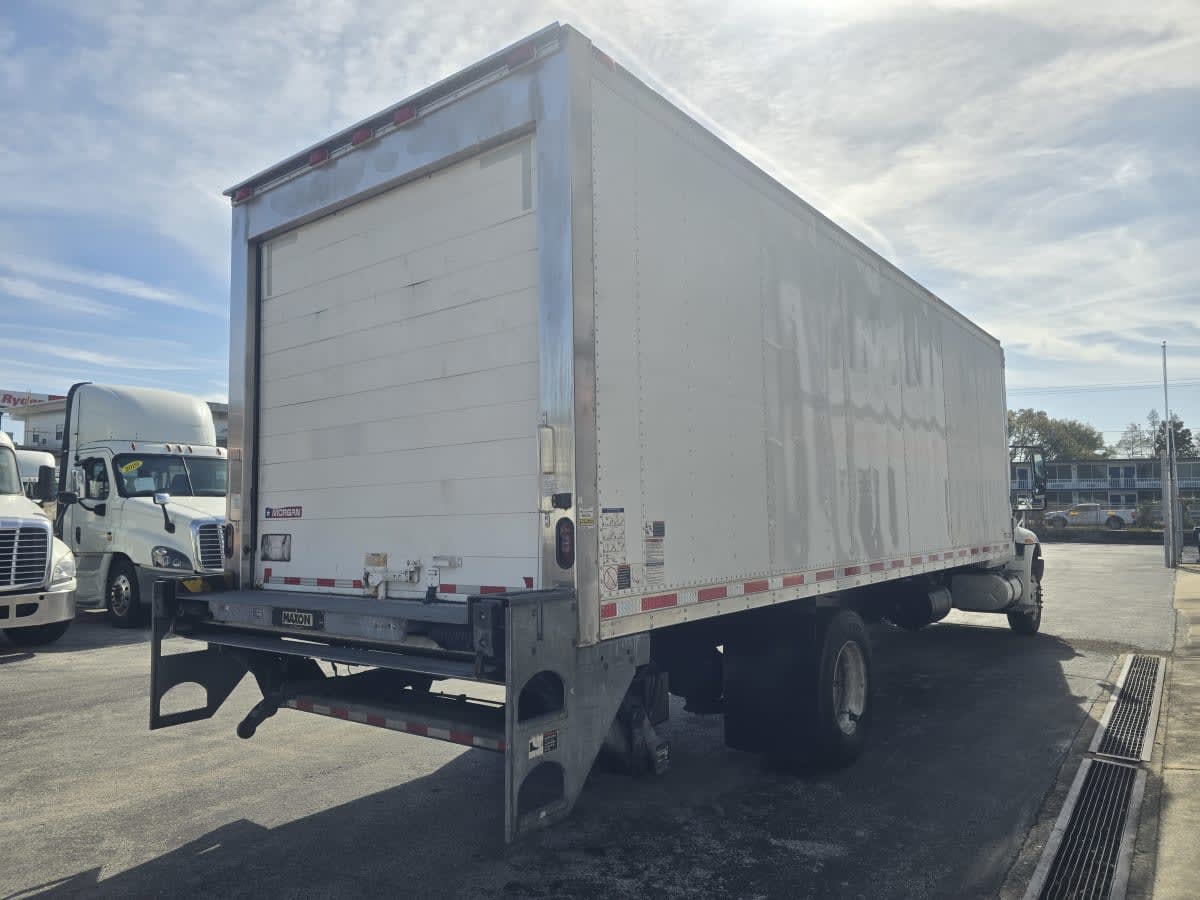 2019 Navistar International 4300 886246