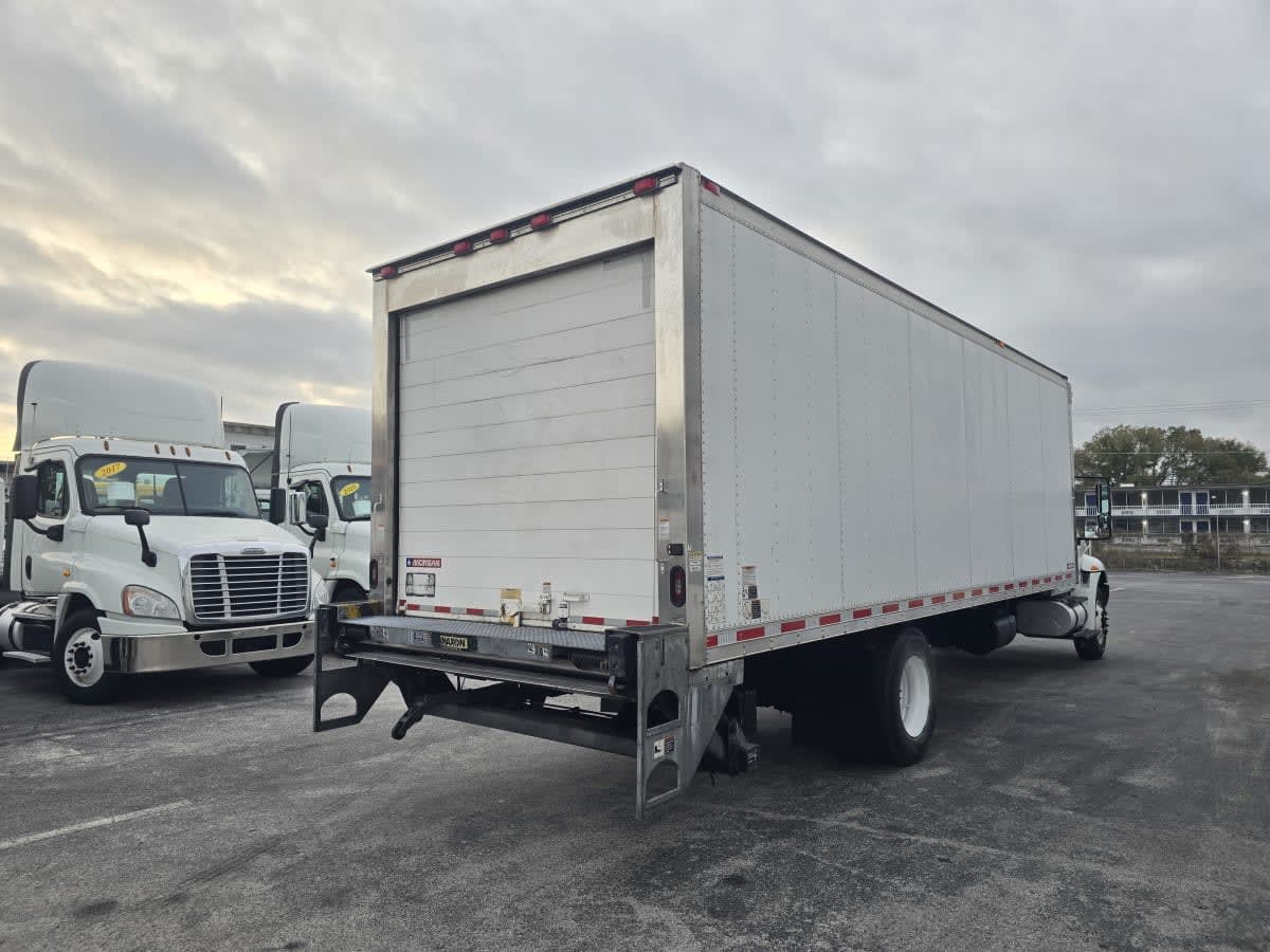 2019 Navistar International 4300 886247