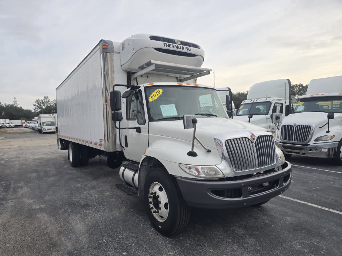 2019 Navistar International 4300 886247