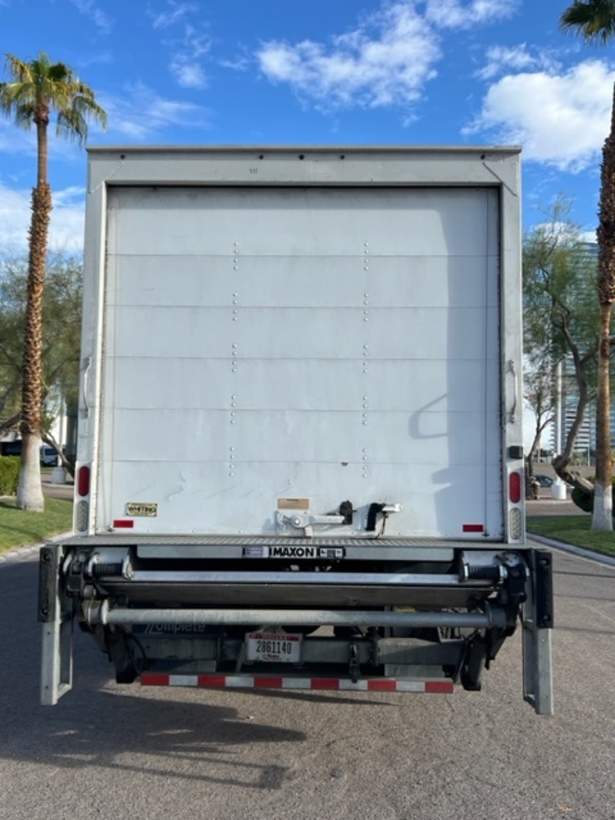 2019 Navistar International 4300 886411