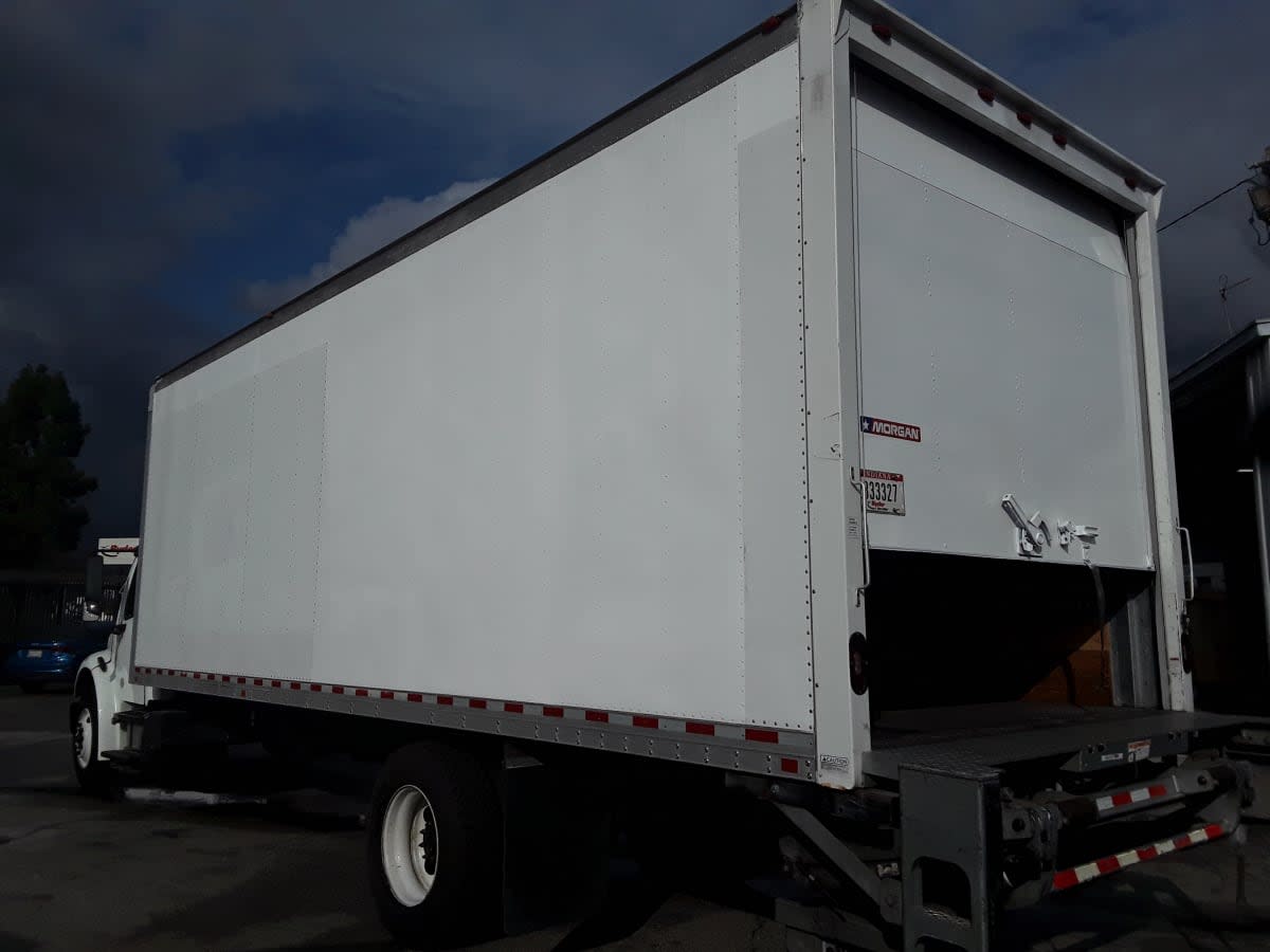 2019 Freightliner/Mercedes M2 106 894157
