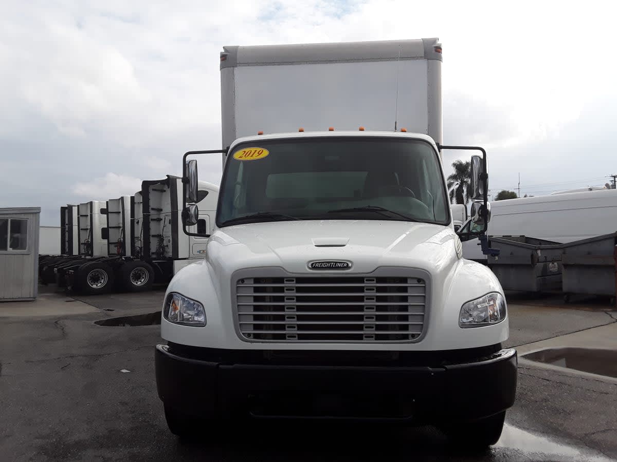 2019 Freightliner/Mercedes M2 106 894157