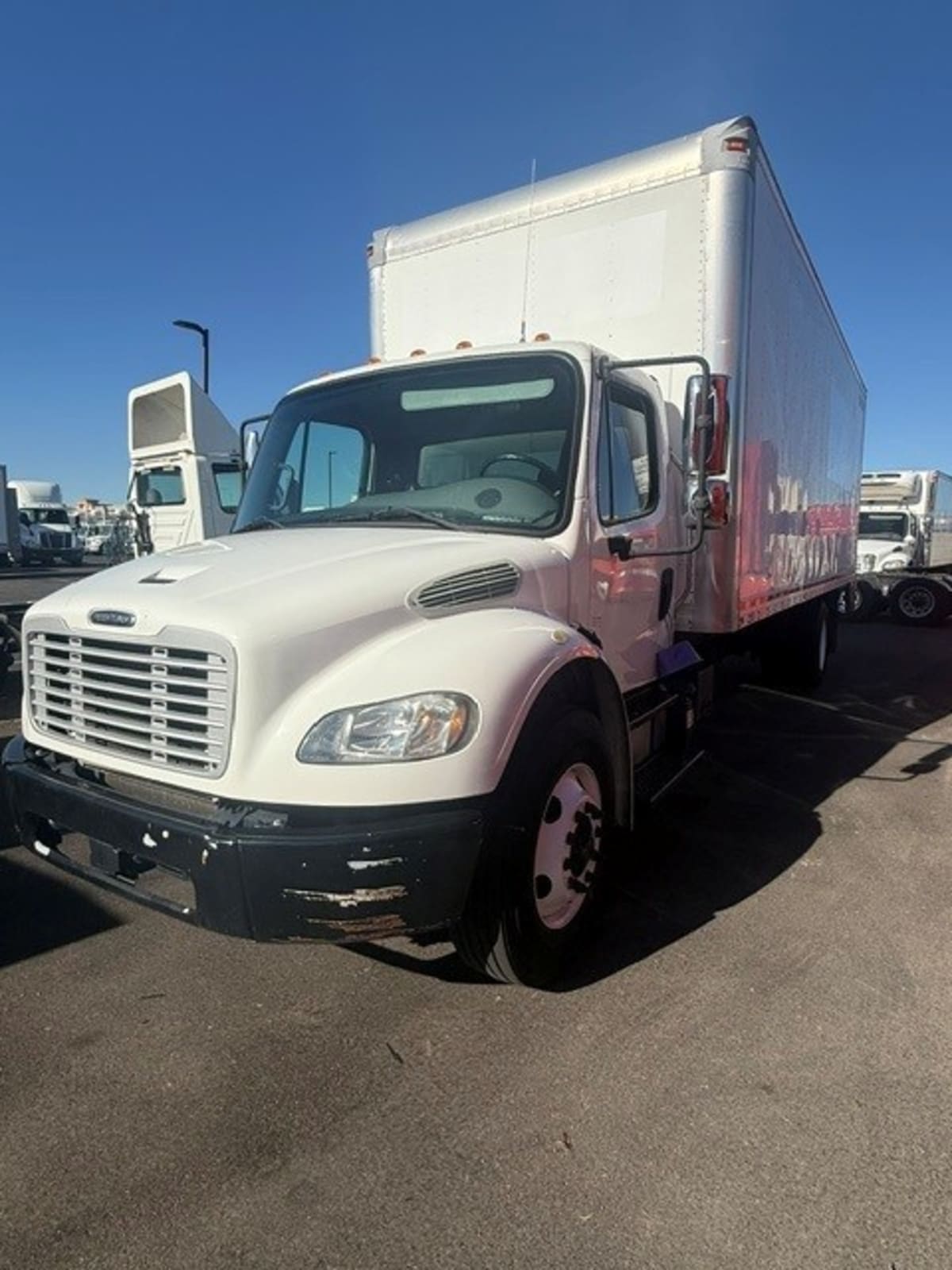 2019 Freightliner M2 106 in North Las Vegas, NV — photo 3