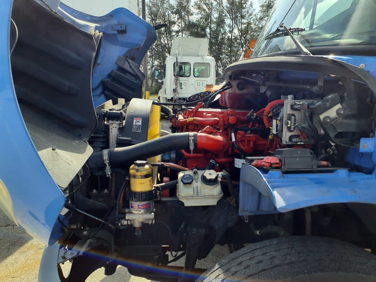 2019 Freightliner/Mercedes M2 106 894197