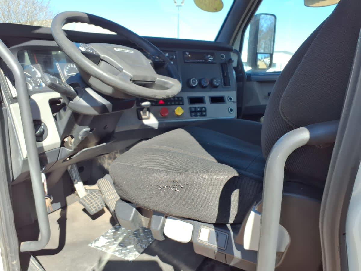 2020 Freightliner/Mercedes NEW CASCADIA PX12664 894213